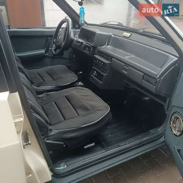 Седан ВАЗ / Lada 21099 1992 в Хмельницком