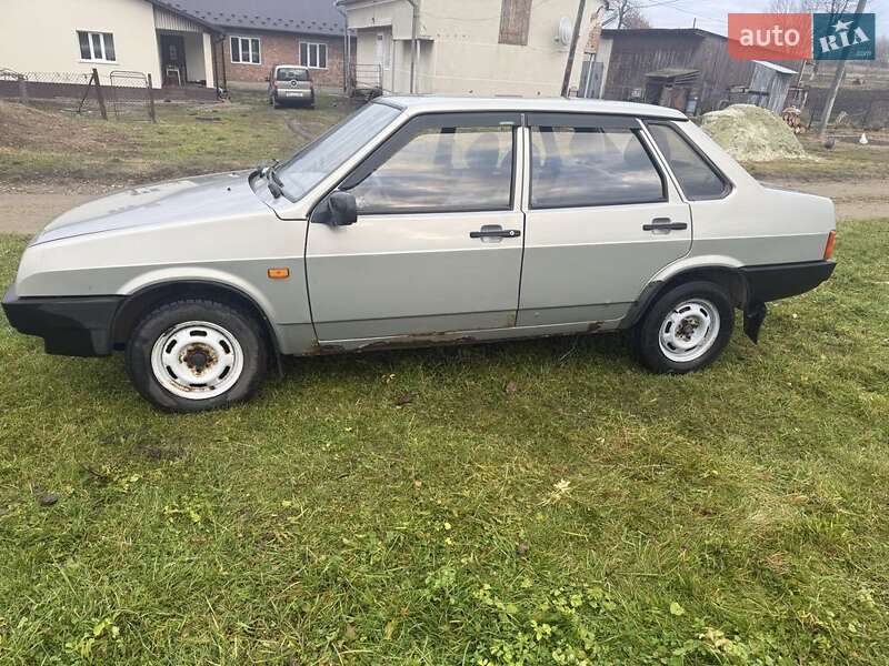 Седан ВАЗ / Lada 21099 2008 в Стрые фото 3 Седан ВАЗ / Lada 21099 2008 в Стрые