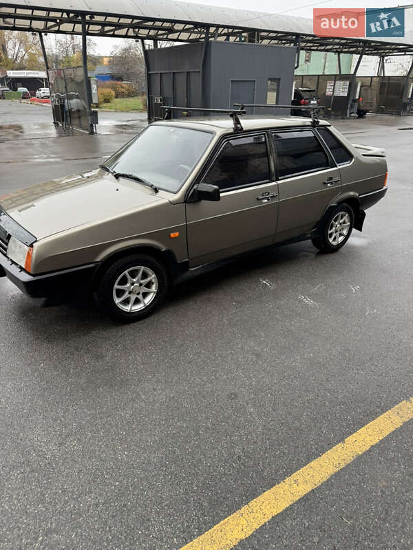 Седан ВАЗ / Lada 21099 2001 в Днепре фото 2 Седан ВАЗ / Lada 21099 2001 в Днепре