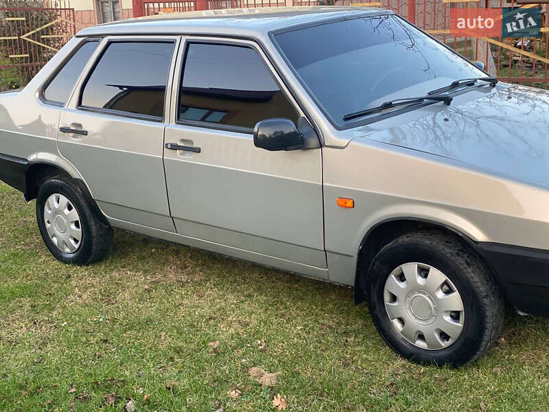 Седан ВАЗ / Lada 21099 2008 в Верхньому Синьовидному фото 15 Седан ВАЗ / Lada 21099 2008 в Верхньому Синьовидному