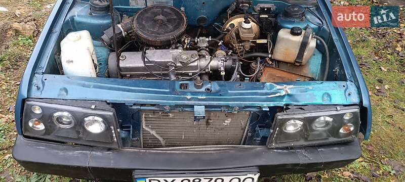 Седан ВАЗ / Lada 21099 2001 в Остроге фото 25 Седан ВАЗ / Lada 21099 2001 в Остроге