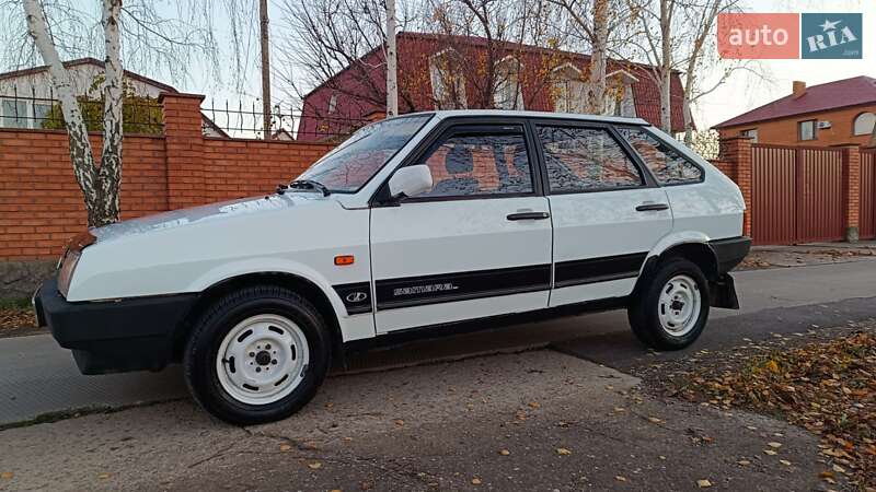 Седан ВАЗ / Lada 21099 2003 в Очакове фото 14 Седан ВАЗ / Lada 21099 2003 в Очакове