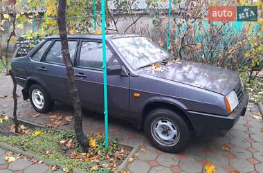 Седан ВАЗ 21099 2001 в Болграді