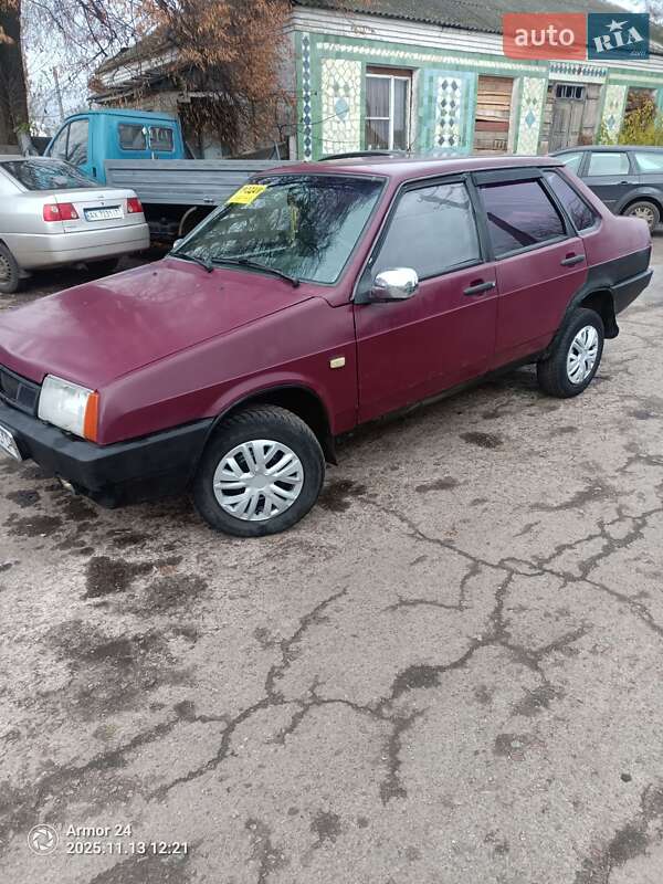 Седан ВАЗ / Lada 21099 1997 в Мене