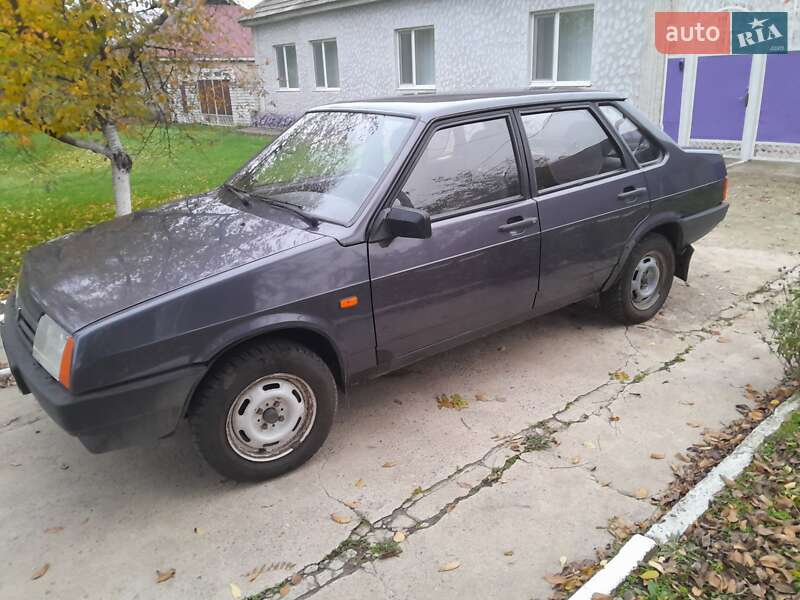 Седан ВАЗ / Lada 21099 2001 в Болграді