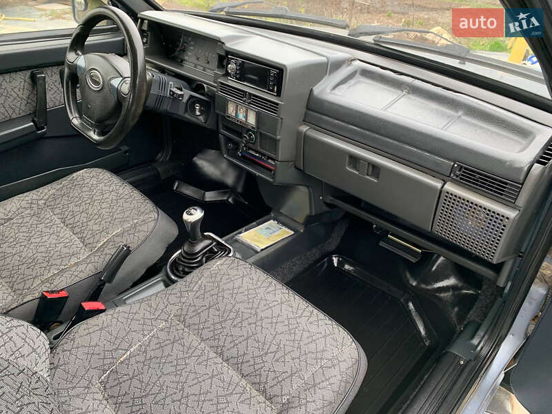 Седан ВАЗ / Lada 21099 2006 в Николаеве