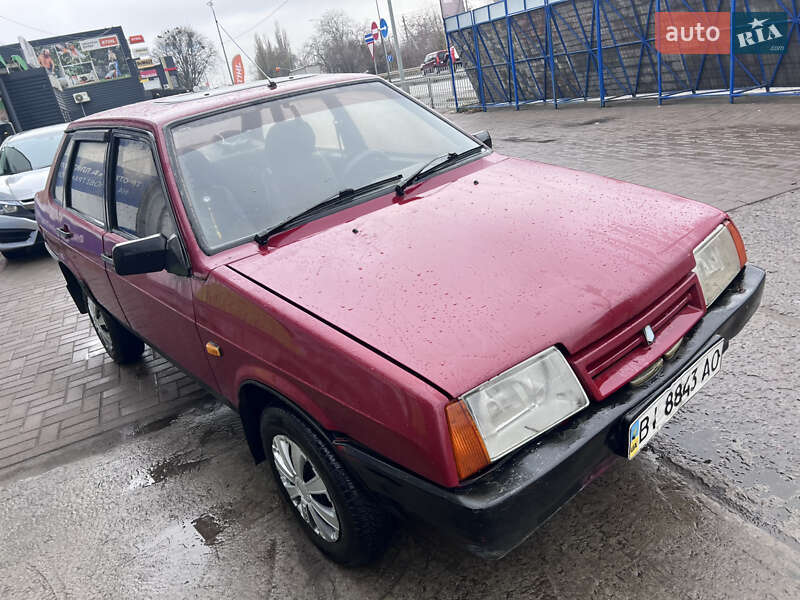 Седан ВАЗ / Lada 21099 1993 в Полтаве