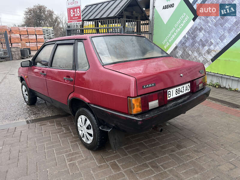 Седан ВАЗ / Lada 21099 1993 в Полтаве