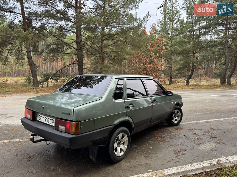 Седан ВАЗ / Lada 21099 2006 в Славуте
