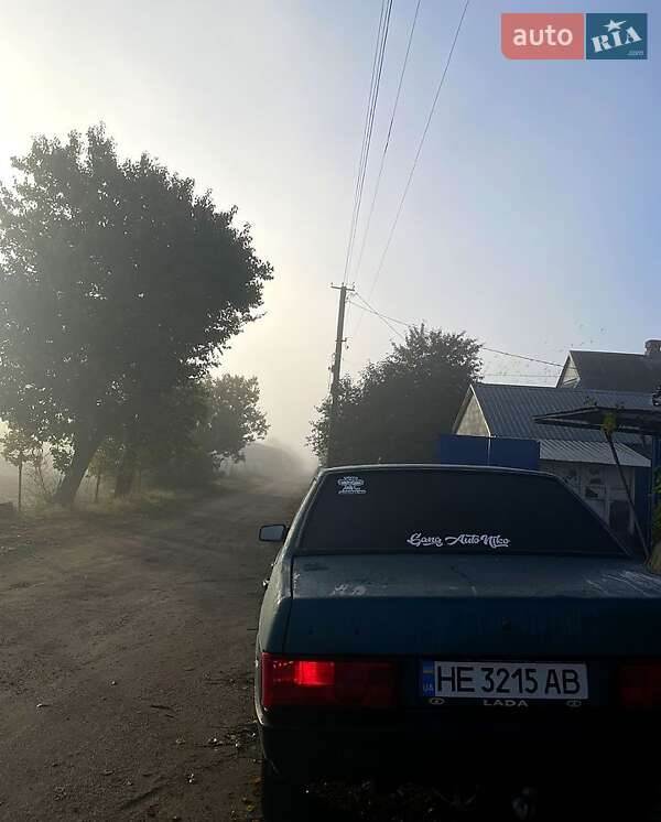 Седан ВАЗ / Lada 21099 2001 в Долинской