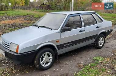 Седан ВАЗ 21099 1998 в Переяславе