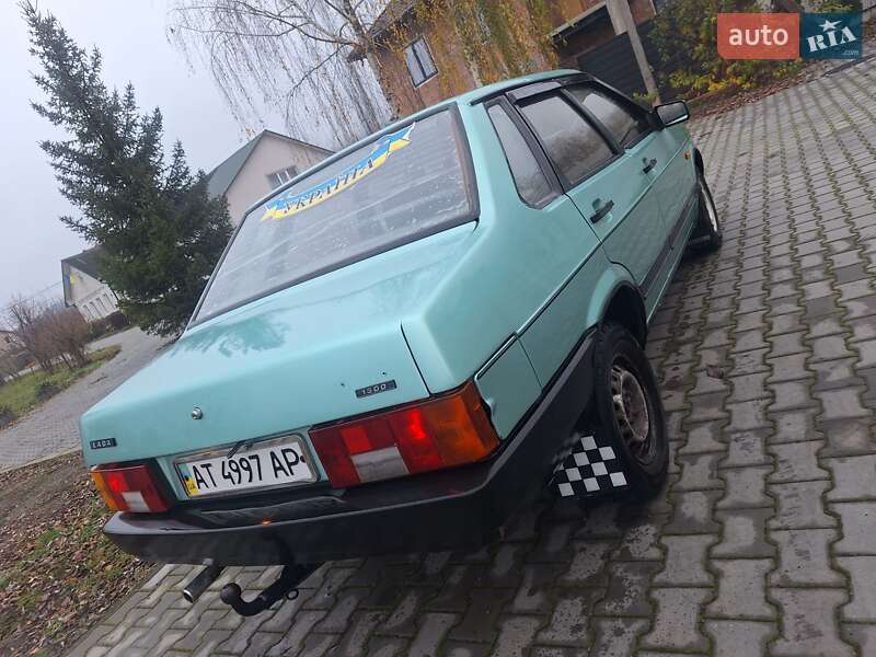 Седан ВАЗ / Lada 21099 2003 в Черновцах