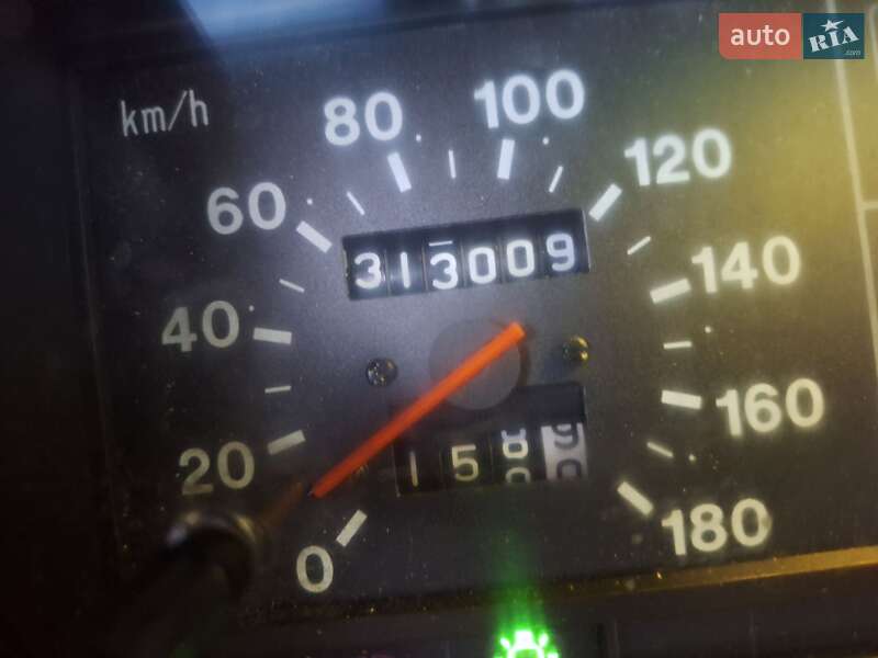 Седан ВАЗ / Lada 21099 2003 в Черновцах