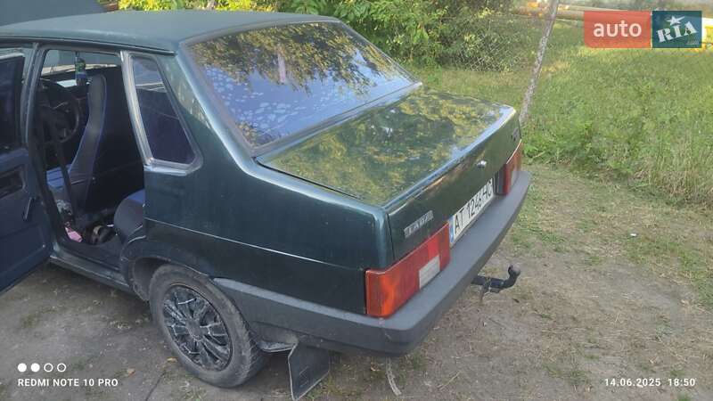 Седан ВАЗ / Lada 21099 2002 в Івано-Франківську