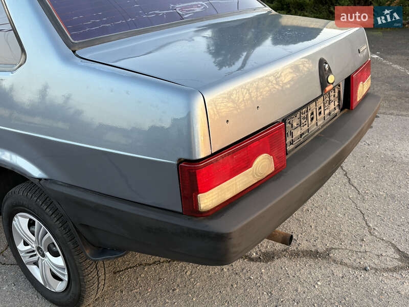 Седан ВАЗ / Lada 21099 2008 в Кривому Розі