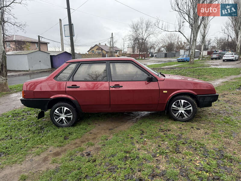 Седан ВАЗ / Lada 21099 2004 в Запорожье фото 3 Седан ВАЗ / Lada 21099 2004 в Запорожье