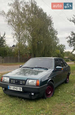 Седан ВАЗ 21099 2005 в Карловке