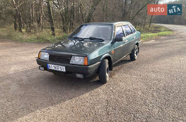 Седан ВАЗ 21099 2005 в Барышевке