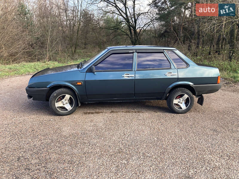 Седан ВАЗ / Lada 21099 2005 в Барышевке фото 13 Седан ВАЗ / Lada 21099 2005 в Барышевке