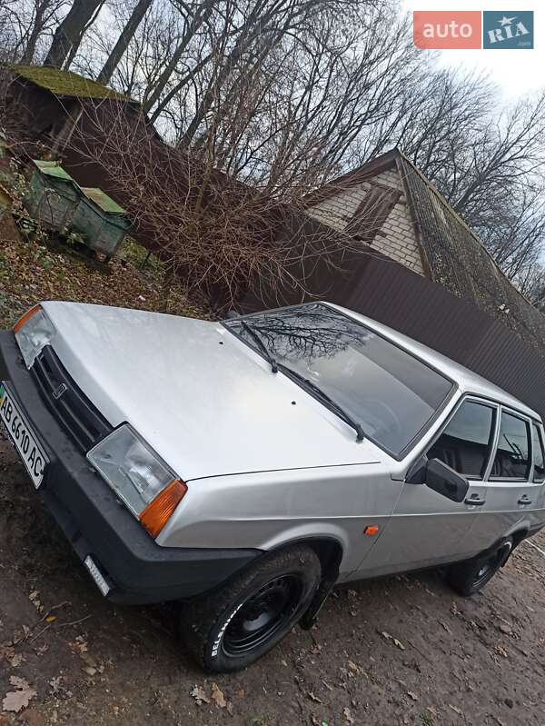 Седан ВАЗ / Lada 21099 2005 в Жмеринке