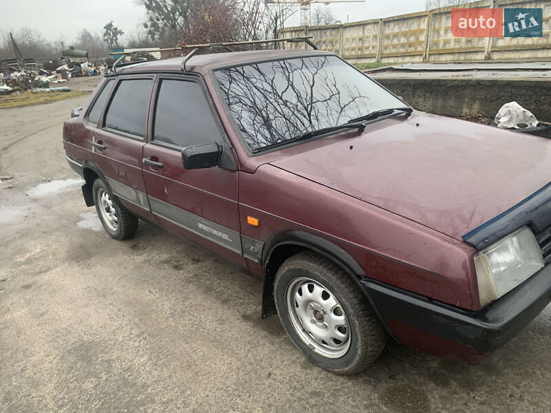 Седан ВАЗ / Lada 21099 2007 в Звягеле
