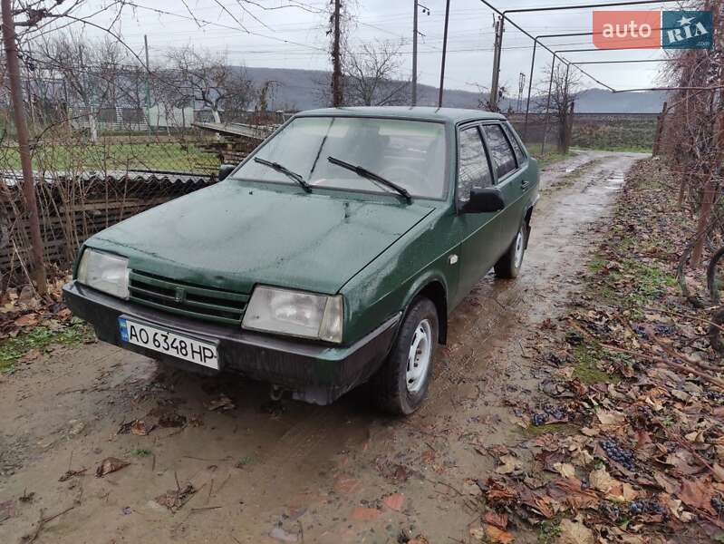 Седан ВАЗ / Lada 21099 2009 в Мукачевому