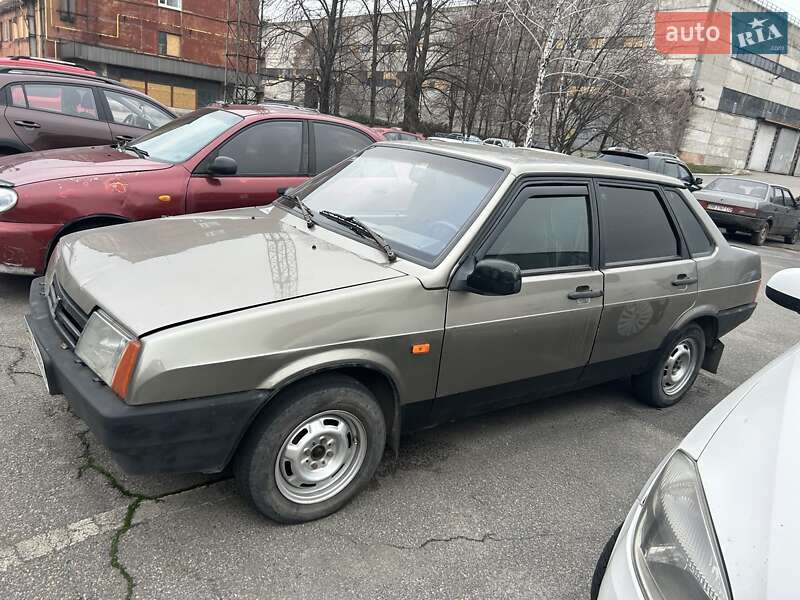 ВАЗ / Lada 21099 2002