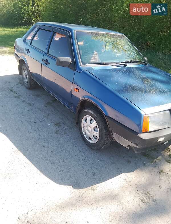 Седан ВАЗ / Lada 21099 2008 в Львове