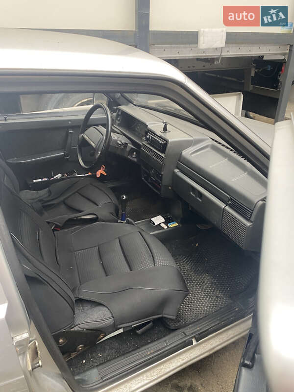 Седан ВАЗ / Lada 21099 2005 в Києві