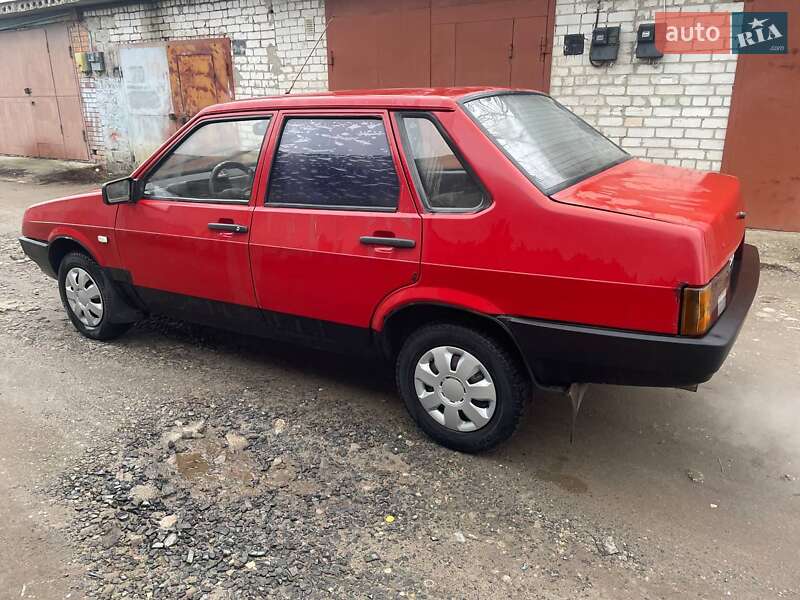 Седан ВАЗ / Lada 21099 1993 в Харкові