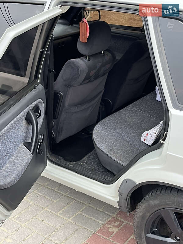 Седан ВАЗ / Lada 21099 2010 в Запорожье