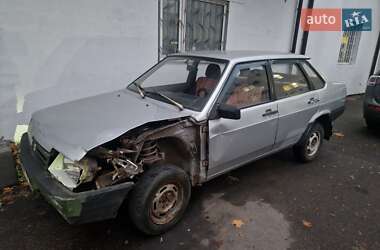 Седан ВАЗ 21099 2003 в Киеве