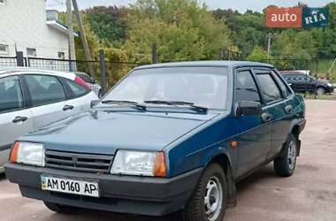 Седан ВАЗ / Lada 21099 2004 в Житомире