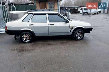 Седан ВАЗ / Lada 21099 2006 в Киеве