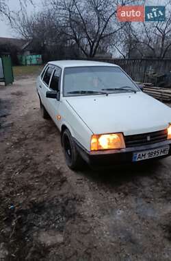 Седан ВАЗ 21099 2006 в Коростышеве