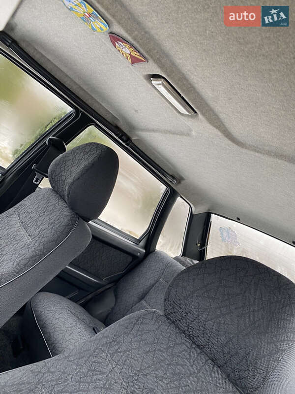 Седан ВАЗ / Lada 21099 2005 в Борзне