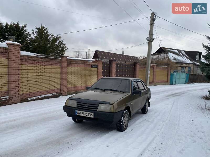 Седан ВАЗ / Lada 21099 1999 в Запоріжжі