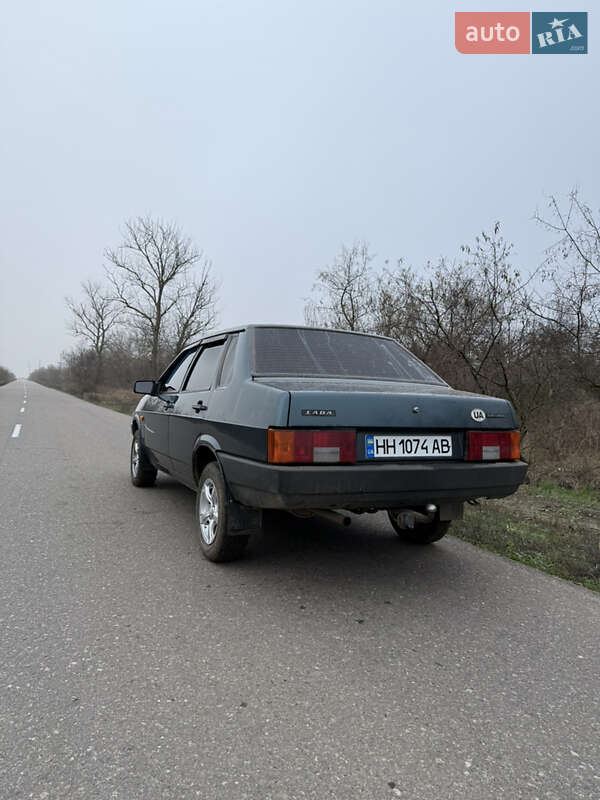 Седан ВАЗ / Lada 21099 2005 в Вилкове