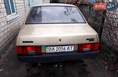 Седан ВАЗ 21099 2001 в Александрие