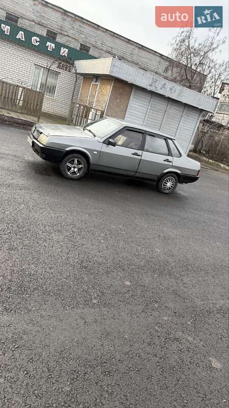 Седан ВАЗ / Lada 21099 2005 в Миколаєві