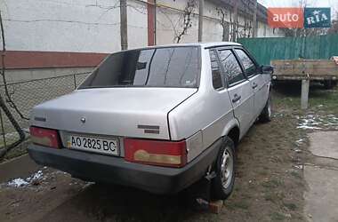 Седан ВАЗ 21099 2004 в Мукачевому