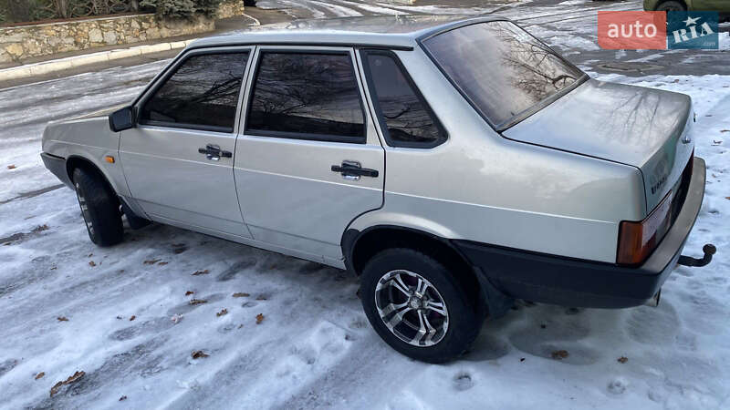 Седан ВАЗ / Lada 21099 2008 в Запорожье фото 3 Седан ВАЗ / Lada 21099 2008 в Запорожье