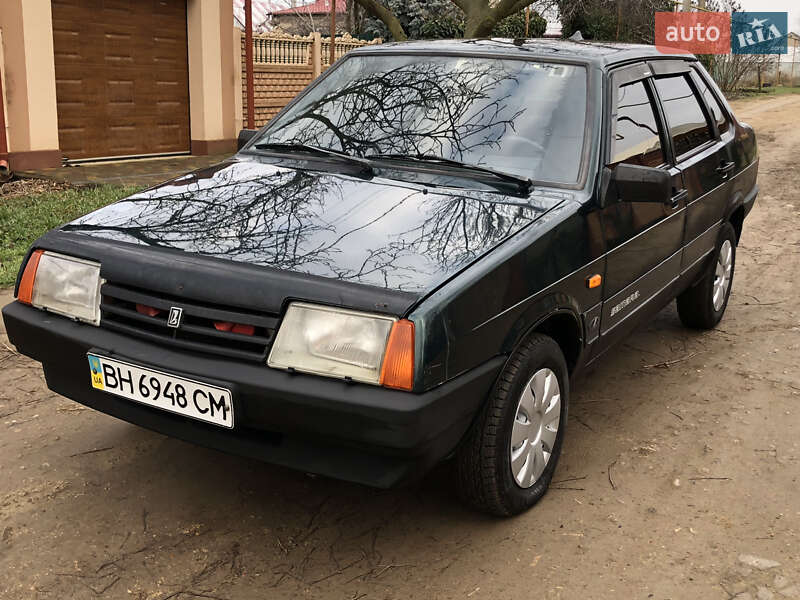 Седан ВАЗ / Lada 21099 2003 в Теплодаре