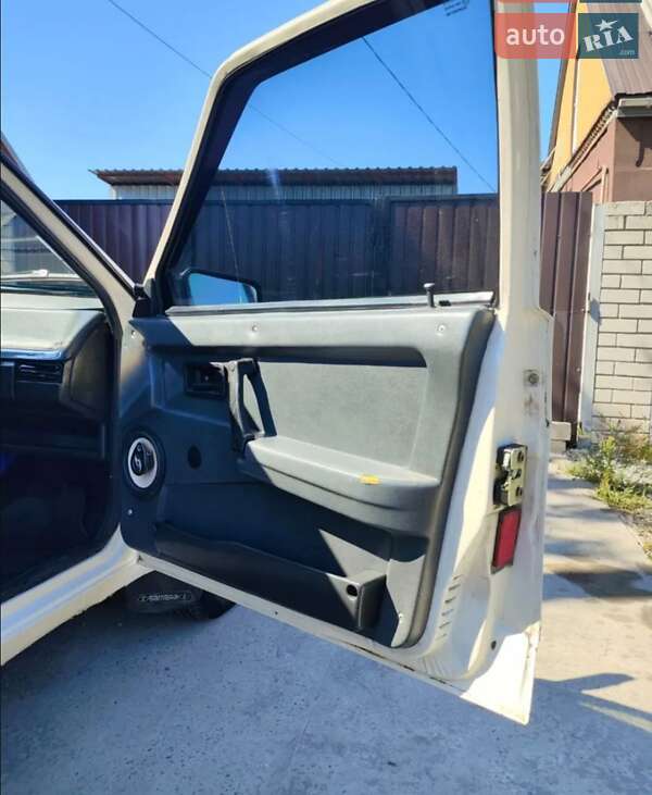 Седан ВАЗ / Lada 21099 1993 в Днепре