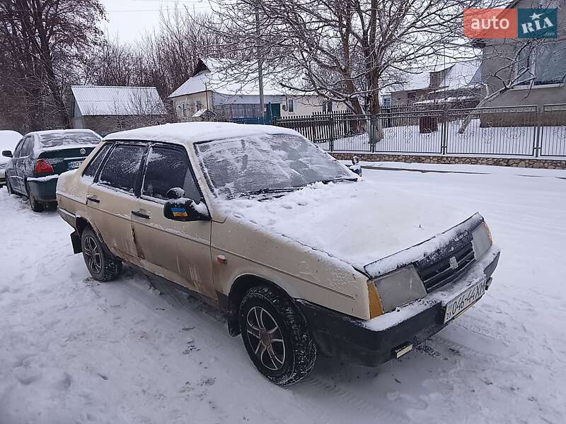 Седан ВАЗ / Lada 21099 1993 в Теофиполе