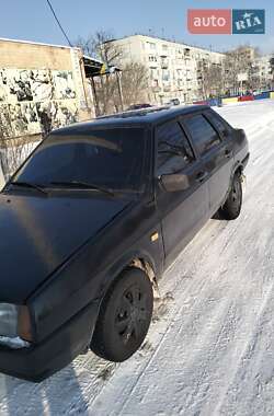 Седан ВАЗ 21099 2006 в Новомосковске