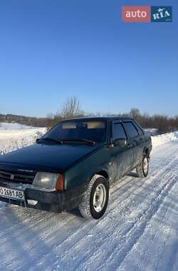 Седан ВАЗ 21099 2002 в Кременці