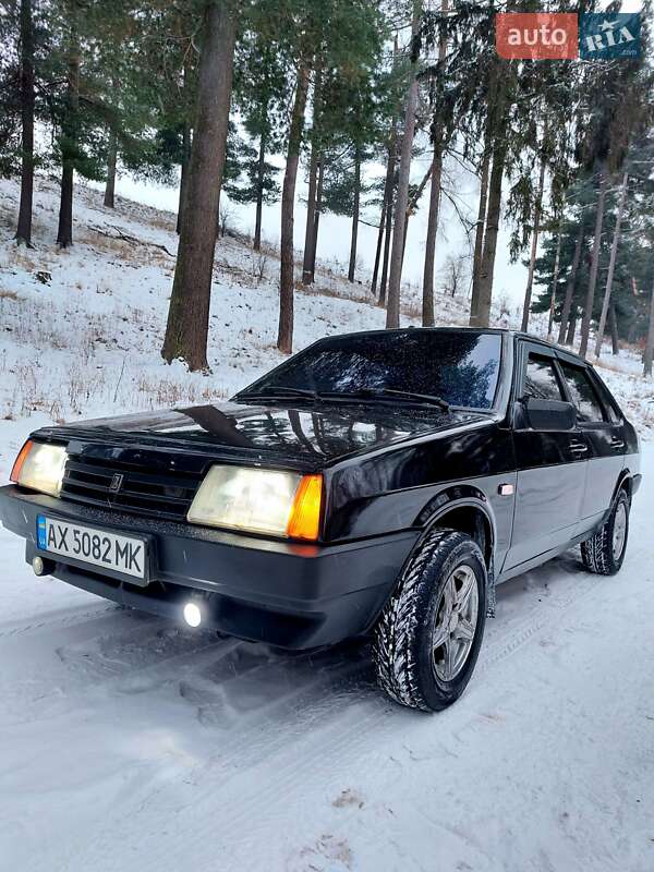 Седан ВАЗ / Lada 21099 2008 в Тростянце