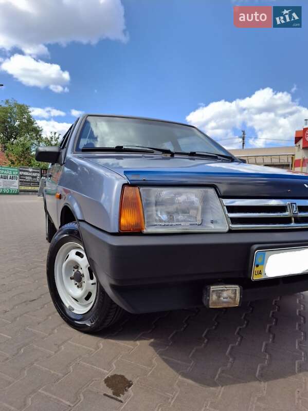 Седан ВАЗ / Lada 21099 2007 в Кривом Роге