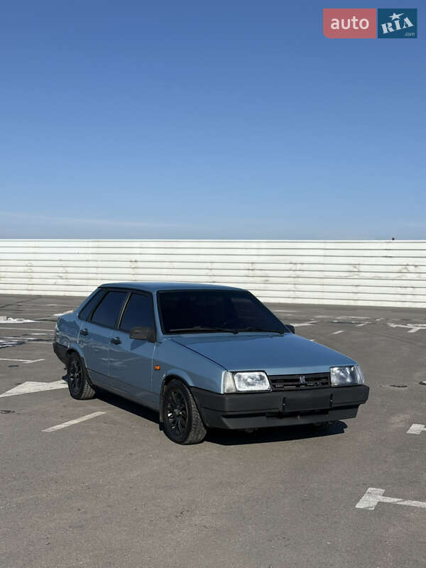ВАЗ / Lada 21099 2002